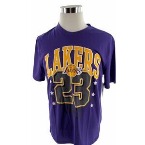 NBA Lakers Lebron James #23 T-Shirt Mens M Sporty Activewear Basketball Tee NWT